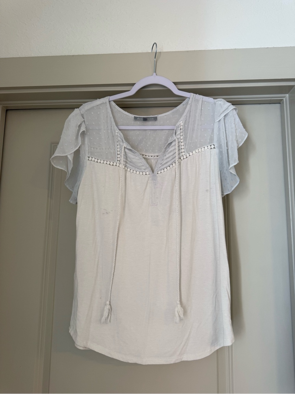Daniel Rainn White Tie-Front Flutter Sleeve Top